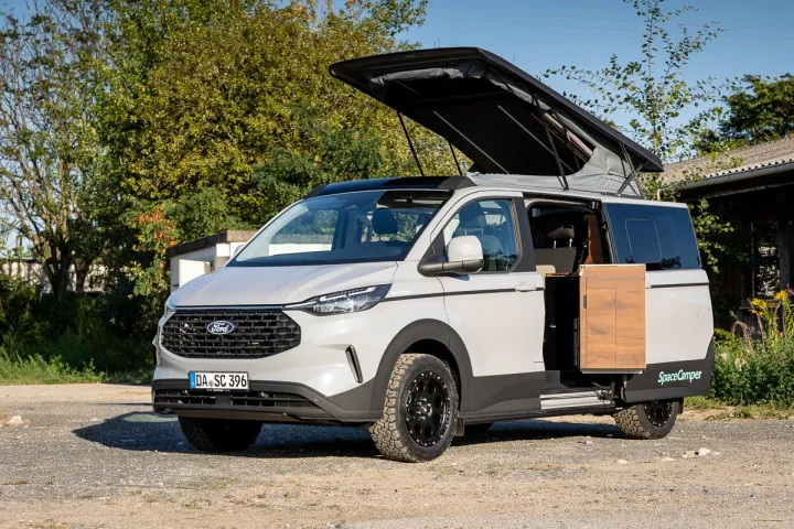 Der SpaceCamper Classic+ FORD Der SpaceCamper Classic+ FORD